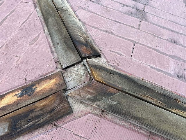 腐食が生じた貫板